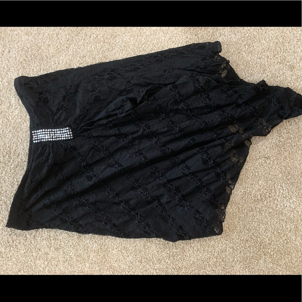 Skirt and hanging halter set outfit